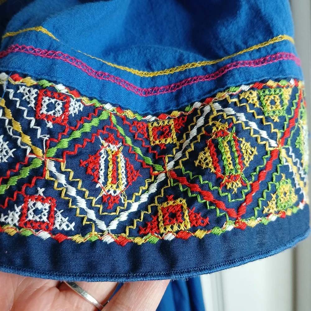 Vintage Vanity Fair Blue Embroidered Women's Kaftan House Dress - Picture 2 of 9